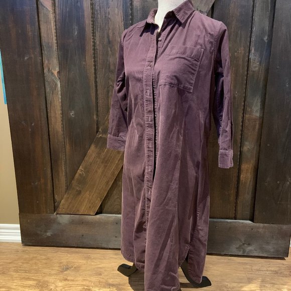 Gap Maternity Corduroy Vintage Plum shirt - Picture 2 of 11